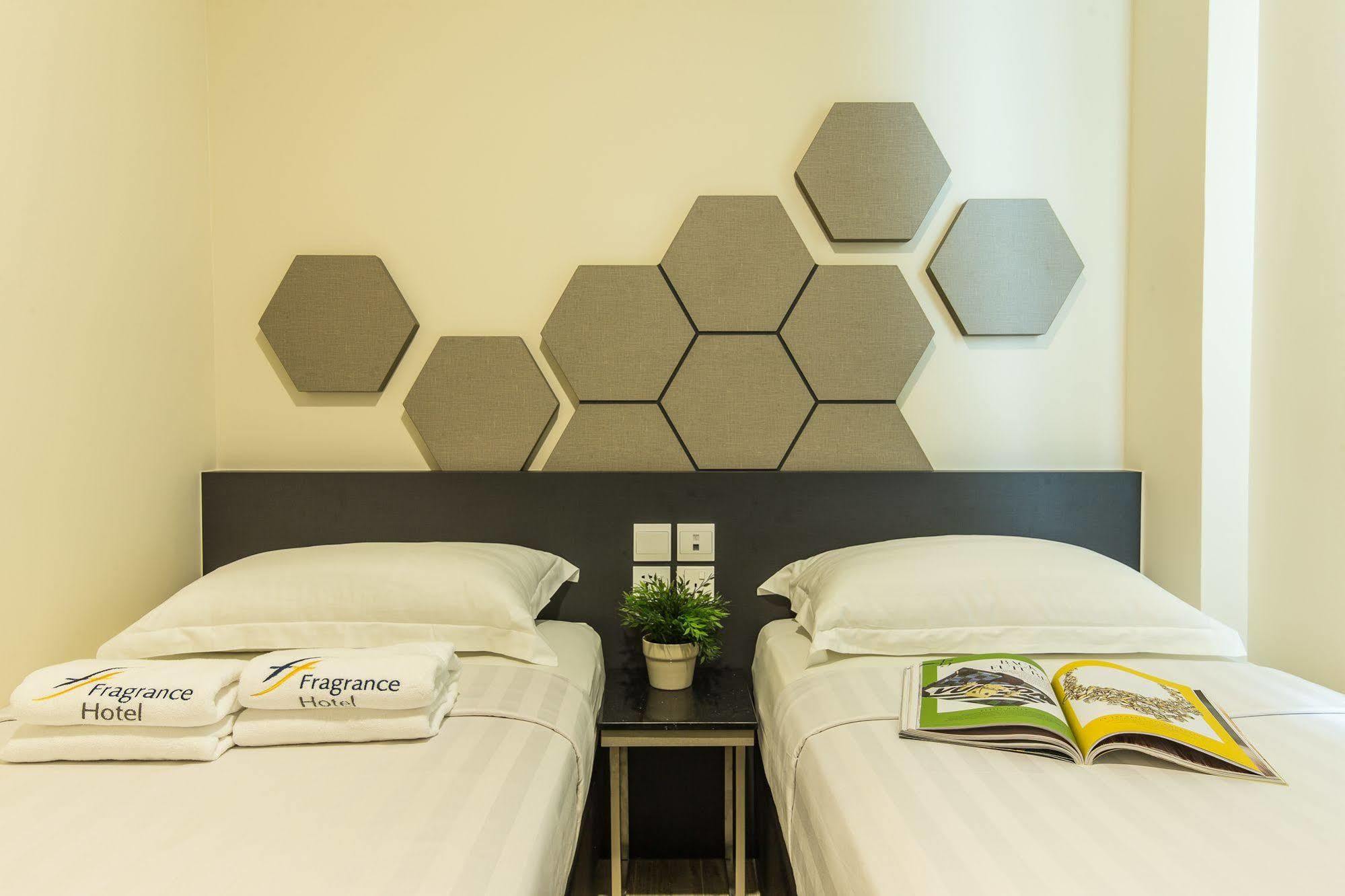 Ibis Budget Singapore Emerald Exterior photo